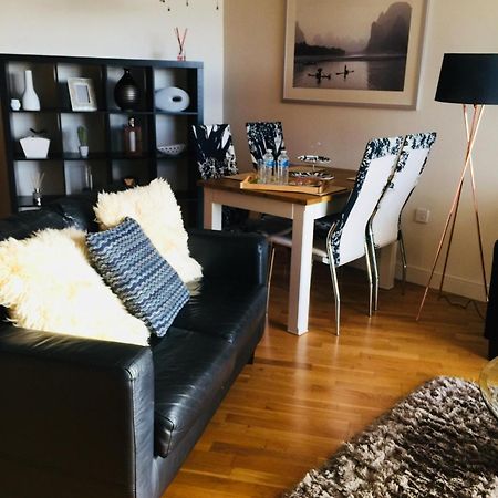 Sky Night Serviced Apartments Cardiff Exteriér fotografie