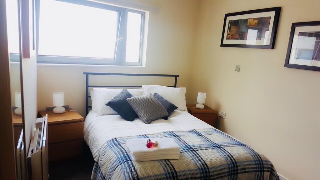 Sky Night Serviced Apartments Cardiff Exteriér fotografie