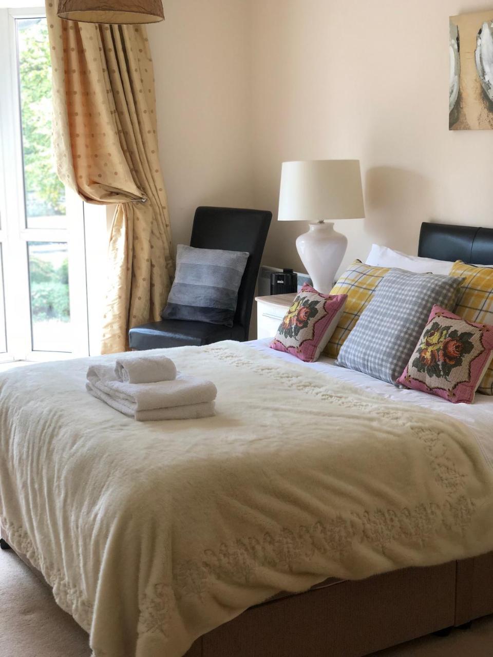 Sky Night Serviced Apartments Cardiff Exteriér fotografie